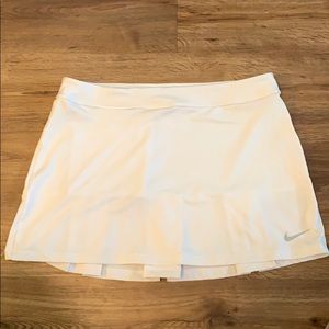 Nike white golf skirt